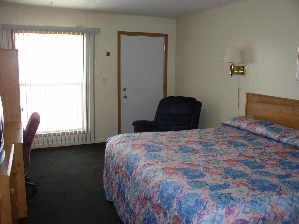 Budget Fairmont